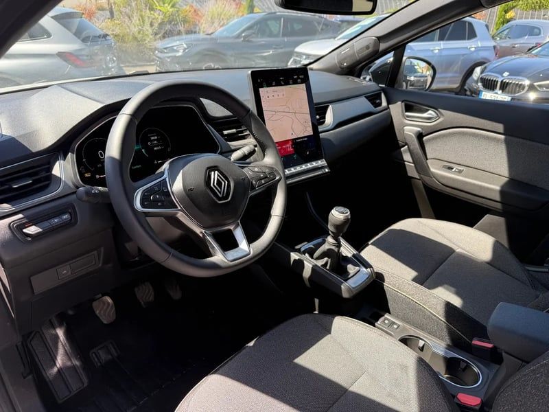 Photo de la voiture RENAULT CAPTUR Eco-G 100 ch Techno