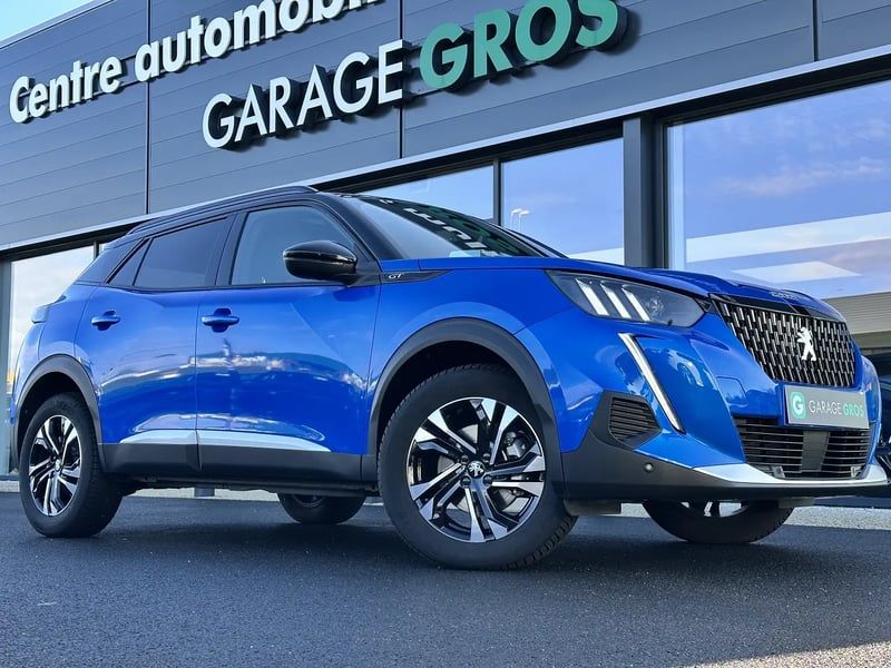 Photo de la voiture PEUGEOT 2008 BlueHDi 130 S&S EAT8 GT