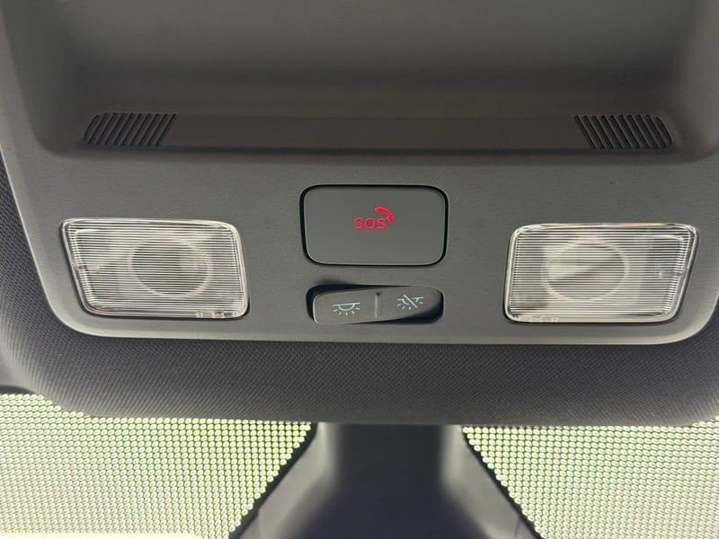 Photo de la voiture FORD PUMA 1.0 EcoBoost 155 ch mHEV S&S Powershift ST-Line X