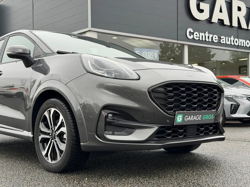 Photo de la voiture FORD PUMA 1.0 EcoBoost 155 ch mHEV S&S Powershift ST-Line X
