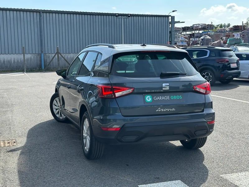 Photo de la voiture SEAT ARONA 1.0 TSI 110 ch Start/Stop BVM6 Style Business