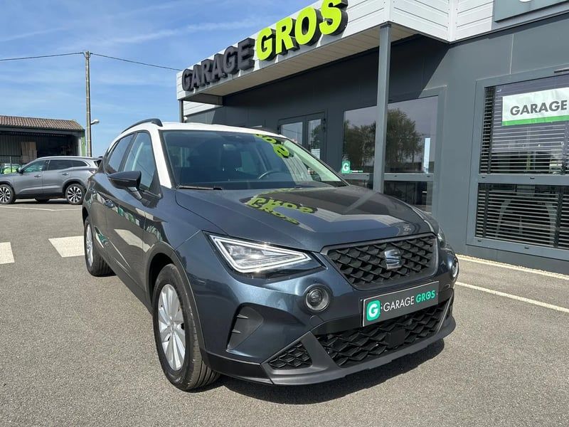 Photo de la voiture SEAT ARONA 1.0 TSI 110 ch Start/Stop BVM6 Style Business