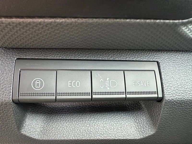 Photo de la voiture DACIA DUSTER Hybrid 155 Journey