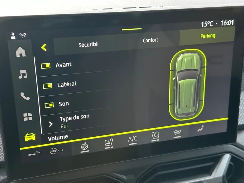 Photo de la voiture DACIA DUSTER Hybrid 155 Journey