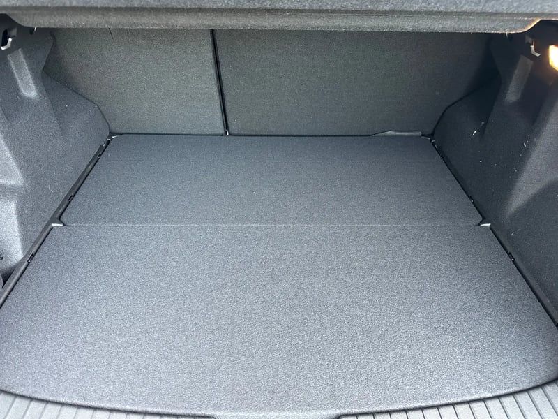 Photo de la voiture DACIA DUSTER Hybrid 155 Journey