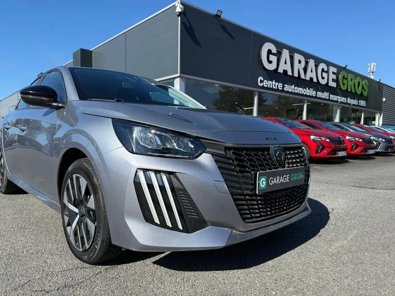 Photo de la voiture PEUGEOT 208 Hybrid 100 e-DCS6 Style