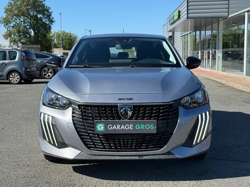 Photo de la voiture PEUGEOT 208 Hybrid 100 e-DCS6 Style
