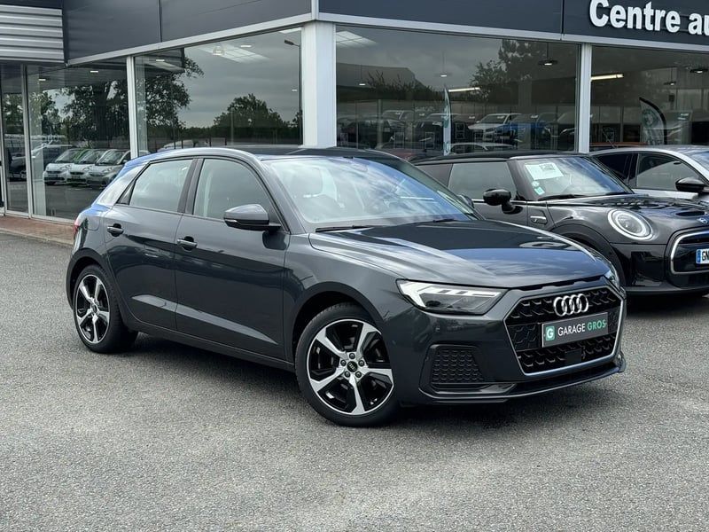 Photo de la voiture AUDI A1 SPORTBACK 30 TFSI 110 ch BVM6 Design