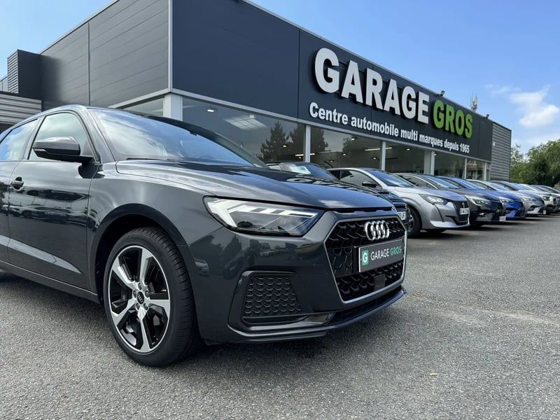 Photo de la voiture AUDI A1 SPORTBACK 30 TFSI 110 ch BVM6 Design