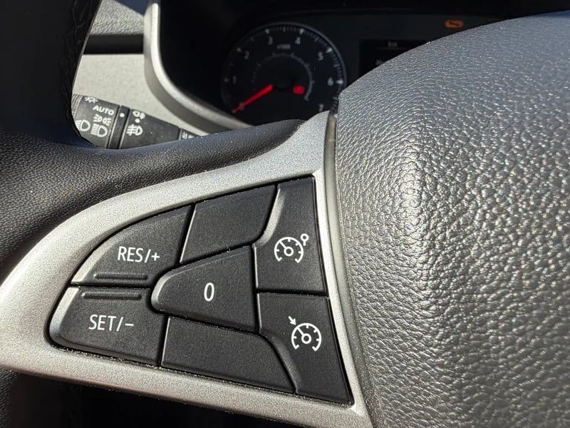 Photo de la voiture DACIA SANDERO ECO-G 100 GSR2 Stepway Extreme +