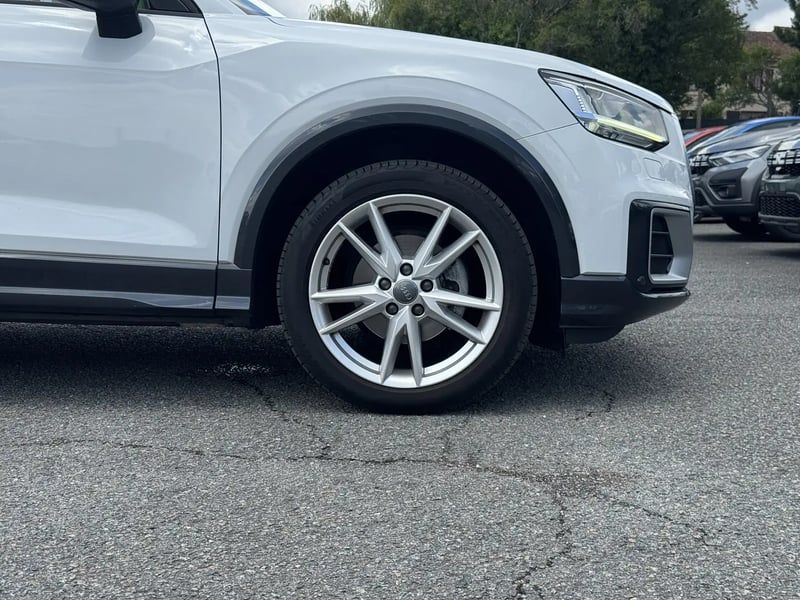 Photo de la voiture AUDI Q2 35 TFSI COD 150 S tronic 7 S Line Plus