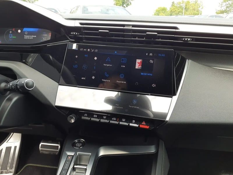 Photo de la voiture PEUGEOT 308 PHEV 180 e-EAT8 GT