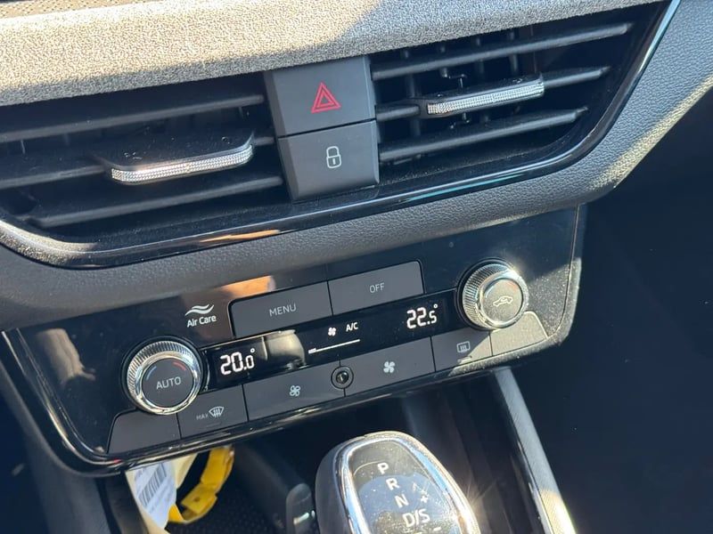 Photo de la voiture SKODA SCALA 1.0 TSI Evo 2 116 ch DSG7 Selection
