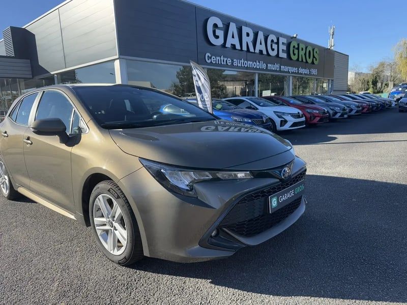 Photo de la voiture TOYOTA COROLLA HYBRIDE MY22 122h Dynamic