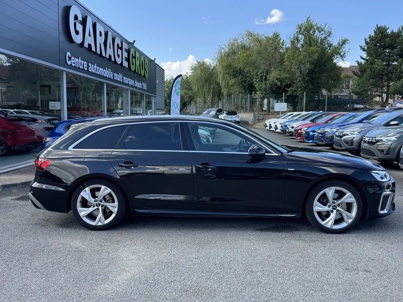 Photo de la voiture AUDI A4 AVANT 35 TDI 163 S tronic 7 S line