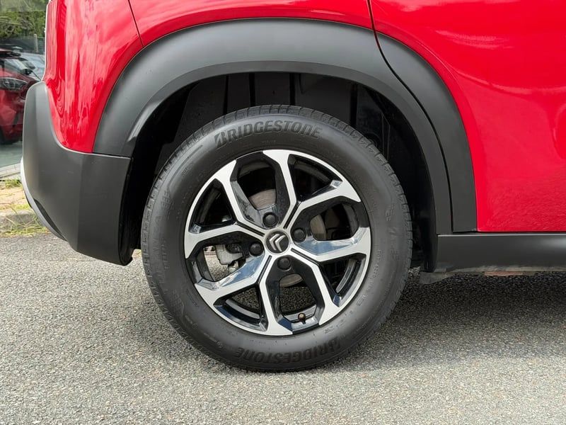 Photo de la voiture CITROEN C3 AIRCROSS PureTech 110 S&S BVM6 Shine
