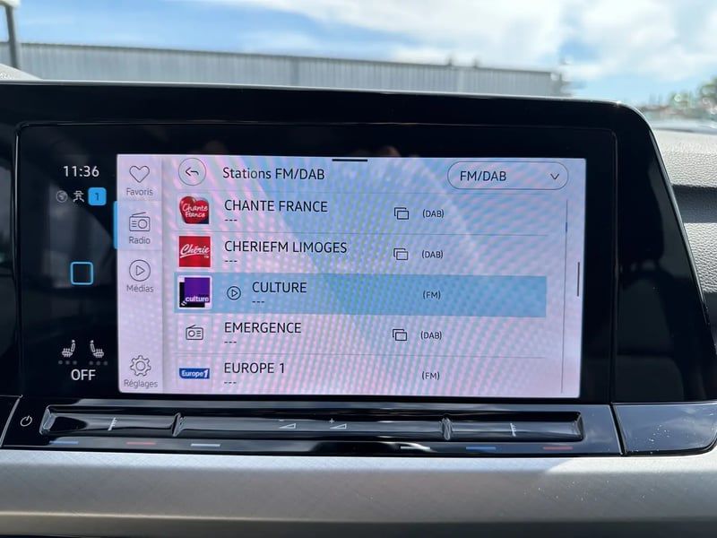 Photo de la voiture VOLKSWAGEN GOLF 1.0 TSI OPF 110 BVM6 Life Plus