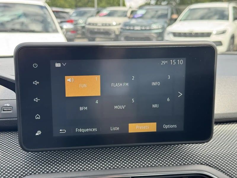 Photo de la voiture DACIA SANDERO ECO-G 100 Confort