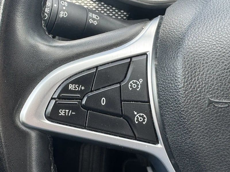 Photo de la voiture DACIA SANDERO ECO-G 100 Confort