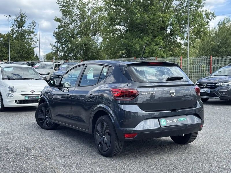 Photo de la voiture DACIA SANDERO ECO-G 100 Confort