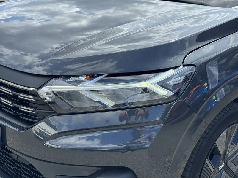 Photo de la voiture DACIA SANDERO ECO-G 100 Confort