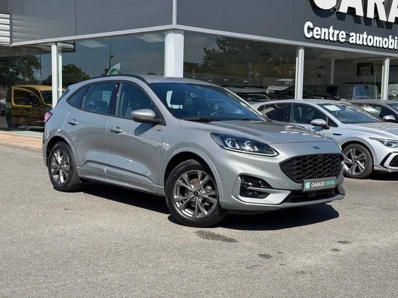Photo de la voiture FORD KUGA 2.0 TDCi 120 S&S 4x2 Powershift ST-Line