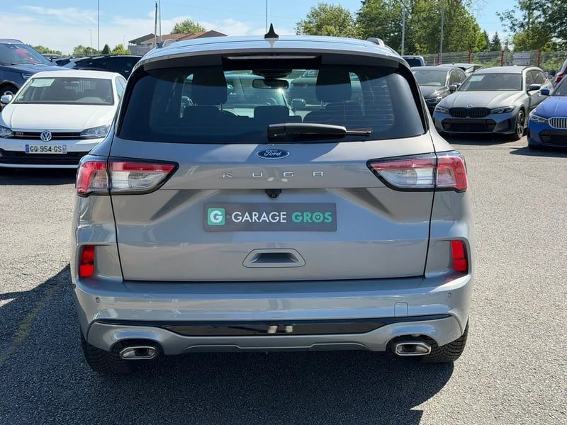 Photo de la voiture FORD KUGA 2.0 TDCi 120 S&S 4x2 Powershift ST-Line