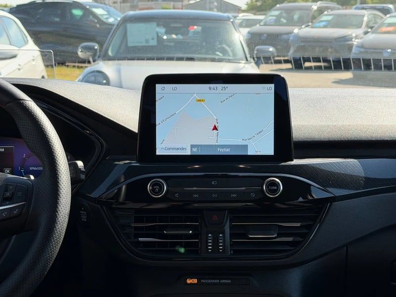 Photo de la voiture FORD KUGA 2.0 TDCi 120 S&S 4x2 Powershift ST-Line