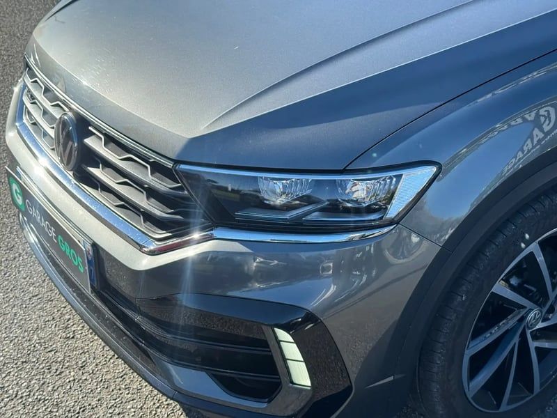 Photo de la voiture VOLKSWAGEN T-ROC 2.0 TSI 300 Start/Stop DSG7 4Motion R