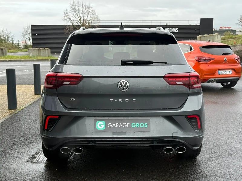 Photo de la voiture VOLKSWAGEN T-ROC 2.0 TSI 300 Start/Stop DSG7 4Motion R