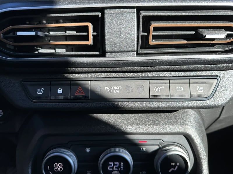 Photo de la voiture DACIA JOGGER ECO-G 100 5 places GSR2 Extreme +