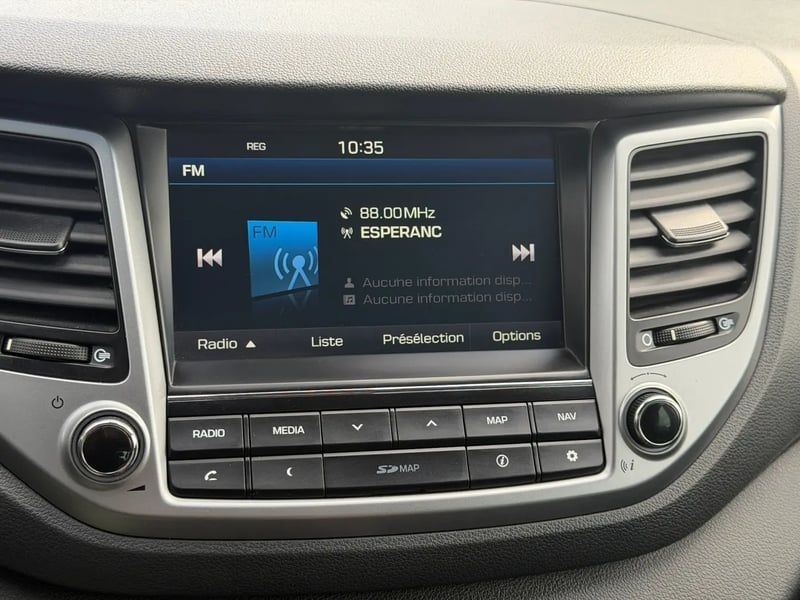 Photo de la voiture HYUNDAI TUCSON 1.7 CRDi 115 2WD Creative