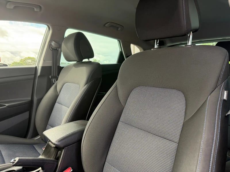 Photo de la voiture HYUNDAI TUCSON 1.7 CRDi 115 2WD Creative