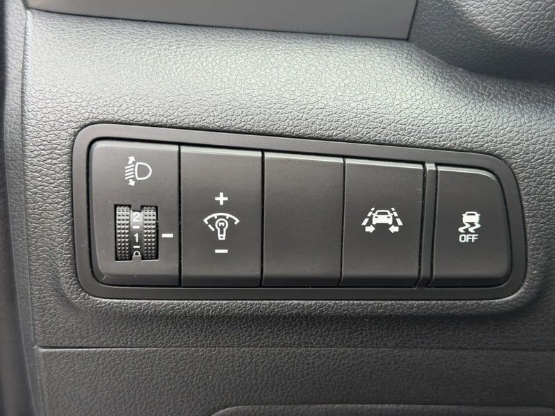 Photo de la voiture HYUNDAI TUCSON 1.7 CRDi 115 2WD Creative