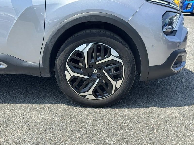 Photo de la voiture CITROEN C4 X BlueHDi 130 S&S EAT8 Max