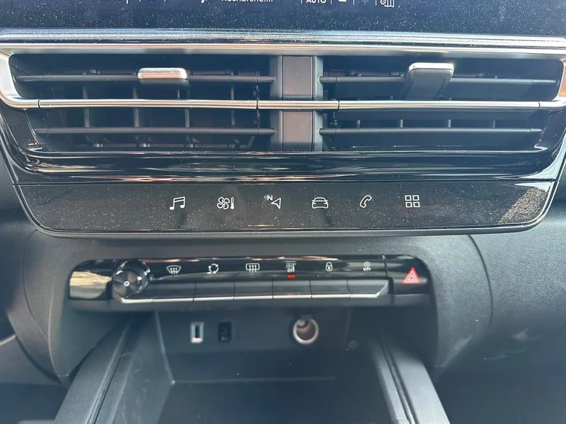 Photo de la voiture CITROEN C5 AIRCROSS BlueHDi 130 EAT8 Max