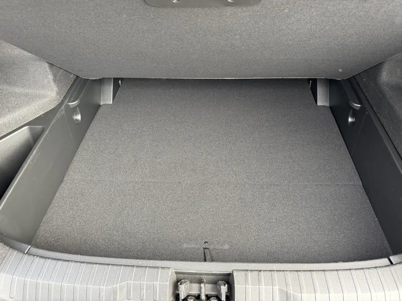 Photo de la voiture RENAULT ARKANA mild hybrid 140 EDC GSR2 Evolution