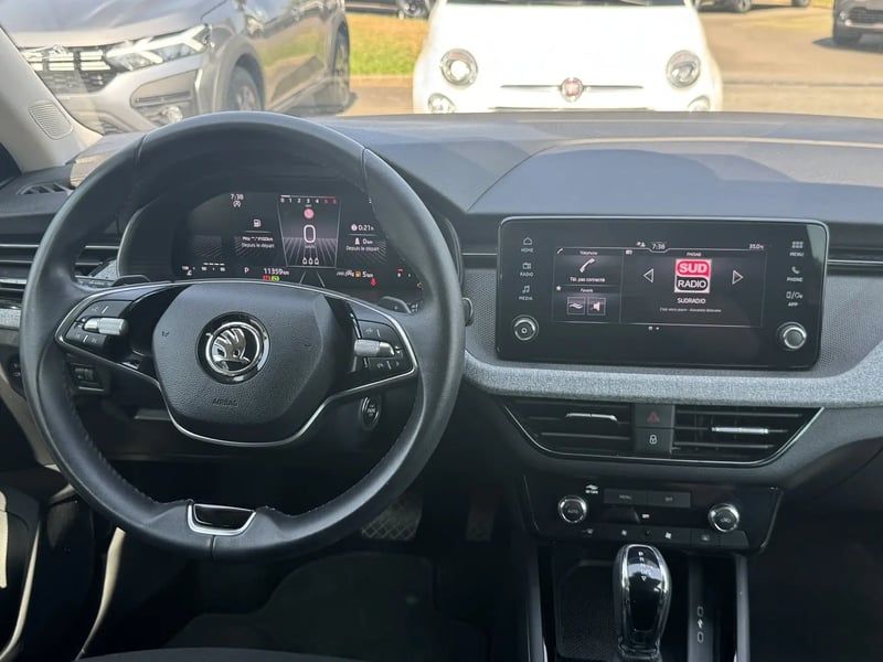 Photo de la voiture SKODA SCALA 1.0 TSI Evo 2 116 ch DSG7 Selection