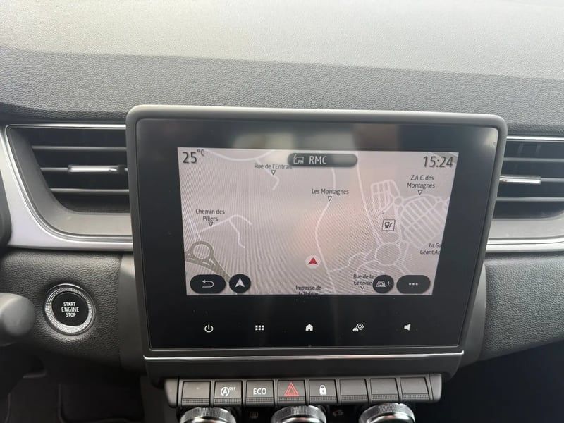 Photo de la voiture RENAULT CAPTUR TCe 140 EDC TECHNO