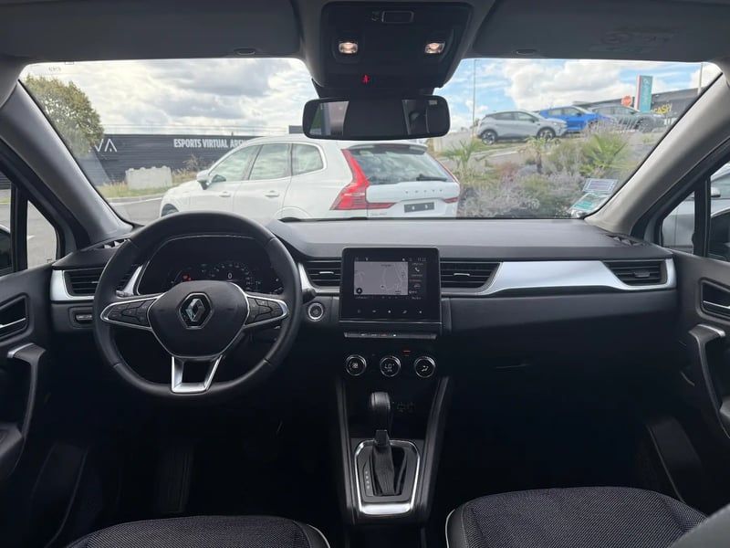 Photo de la voiture RENAULT CAPTUR TCe 140 EDC TECHNO