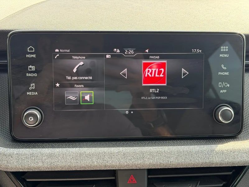 Photo de la voiture SKODA SCALA 1.0 TSI Evo 2 116 ch DSG7 Selection