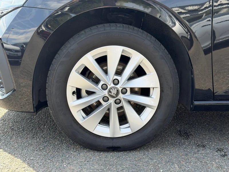 Photo de la voiture SKODA SCALA 1.0 TSI Evo 2 116 ch DSG7 Selection