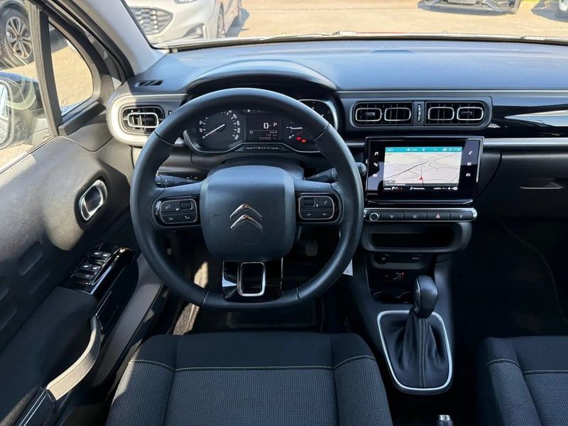 Photo de la voiture CITROEN C3 PureTech 110 S&S EAT6 Shine Pack