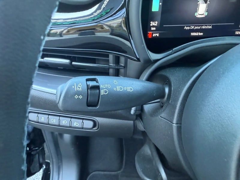 Photo de la voiture FIAT 500e BERLINE 500 e 118 ch Nouvelle 500