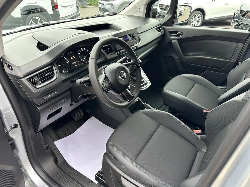 Photo de la voiture NISSAN TOWNSTAR FOURGON ELECTRIQUE EV FOURGON L1 45KWH CHARGEUR 22KW ACENTA