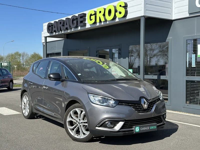 Photo de la voiture RENAULT SCENIC IV TCe 130 Energy Zen