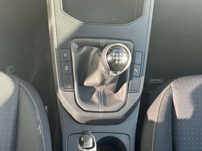 Photo de la voiture SEAT IBIZA 1.0 EcoTSI 110 ch S/S BVM6 Style