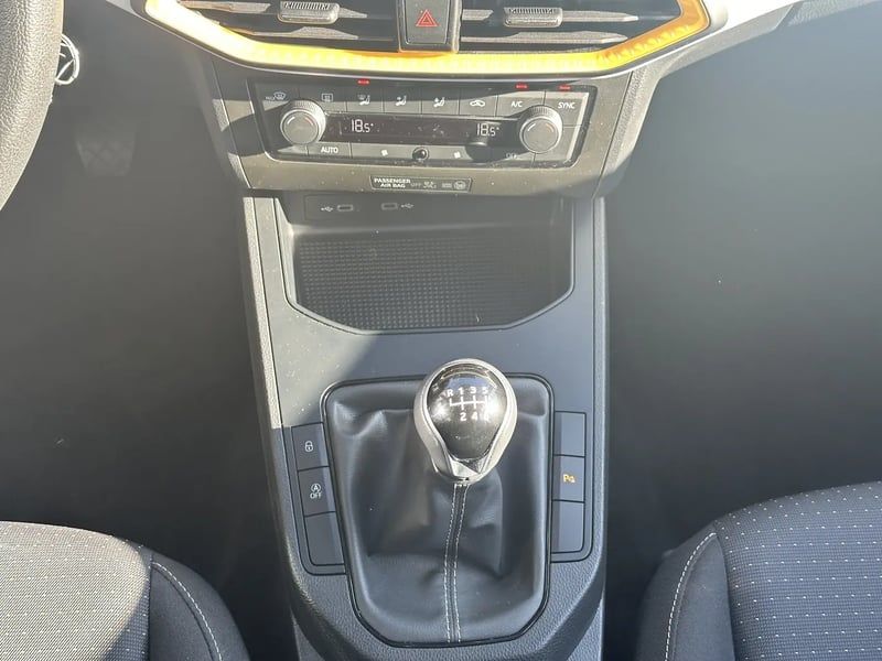 Photo de la voiture SEAT IBIZA 1.0 EcoTSI 110 ch S/S BVM6 Style