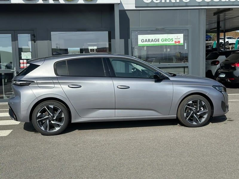 Photo de la voiture PEUGEOT 308 BlueHDi 130ch S&S EAT8 Allure