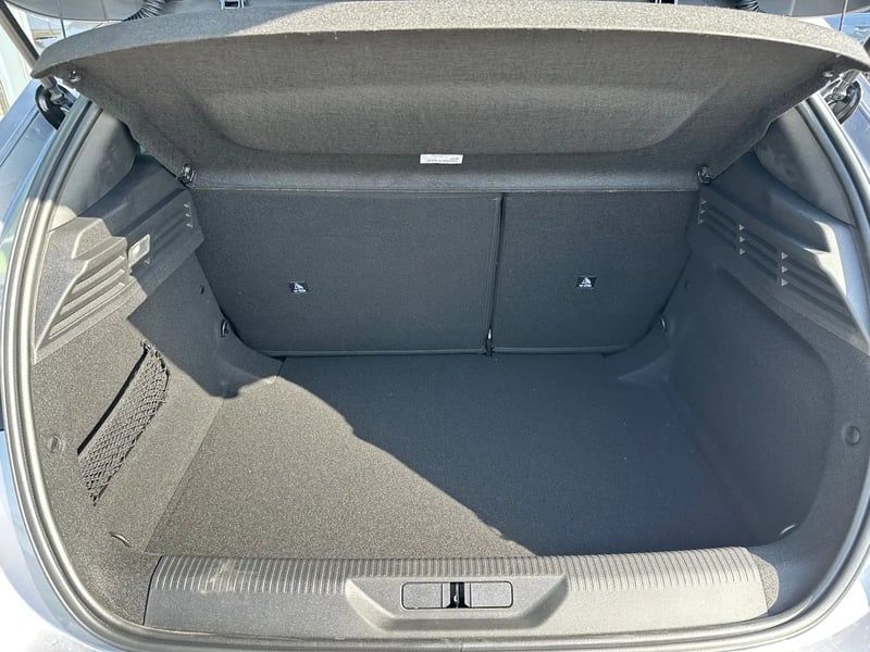 Photo de la voiture PEUGEOT 308 BlueHDi 130ch S&S EAT8 Allure